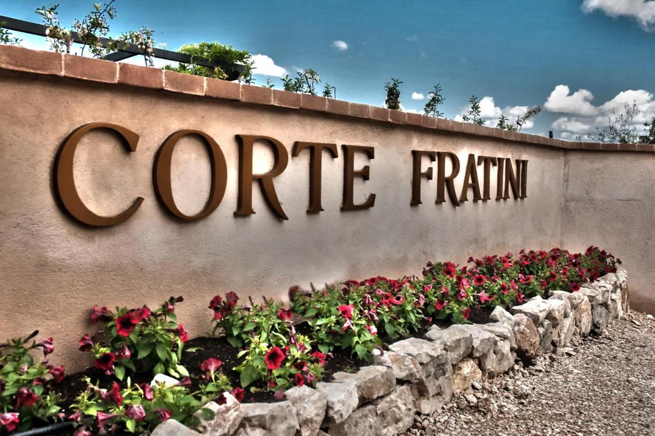Corte Fratini Appartamenti تريفي المظهر الخارجي الصورة